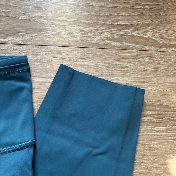 Lululemon Leggings - Picture 3 of 9